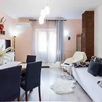 Apartments & Rooms Hosana